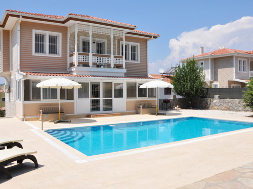  gece  -  Kasım
  | Fethiye Ovacık’ta Özel Havuzlu Geniş Aile Villası – Doğayla İç İçe Tatil